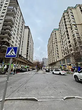 Satılır 2 otaqlı mənzil 70.7 m²