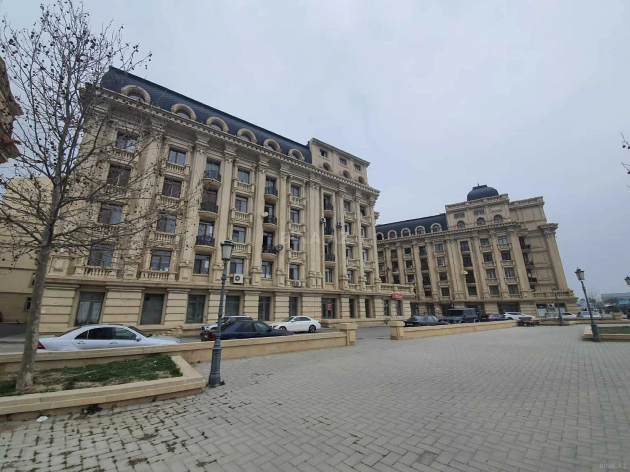 Kirayə verilir 3 otaqlı mənzil 120 m²