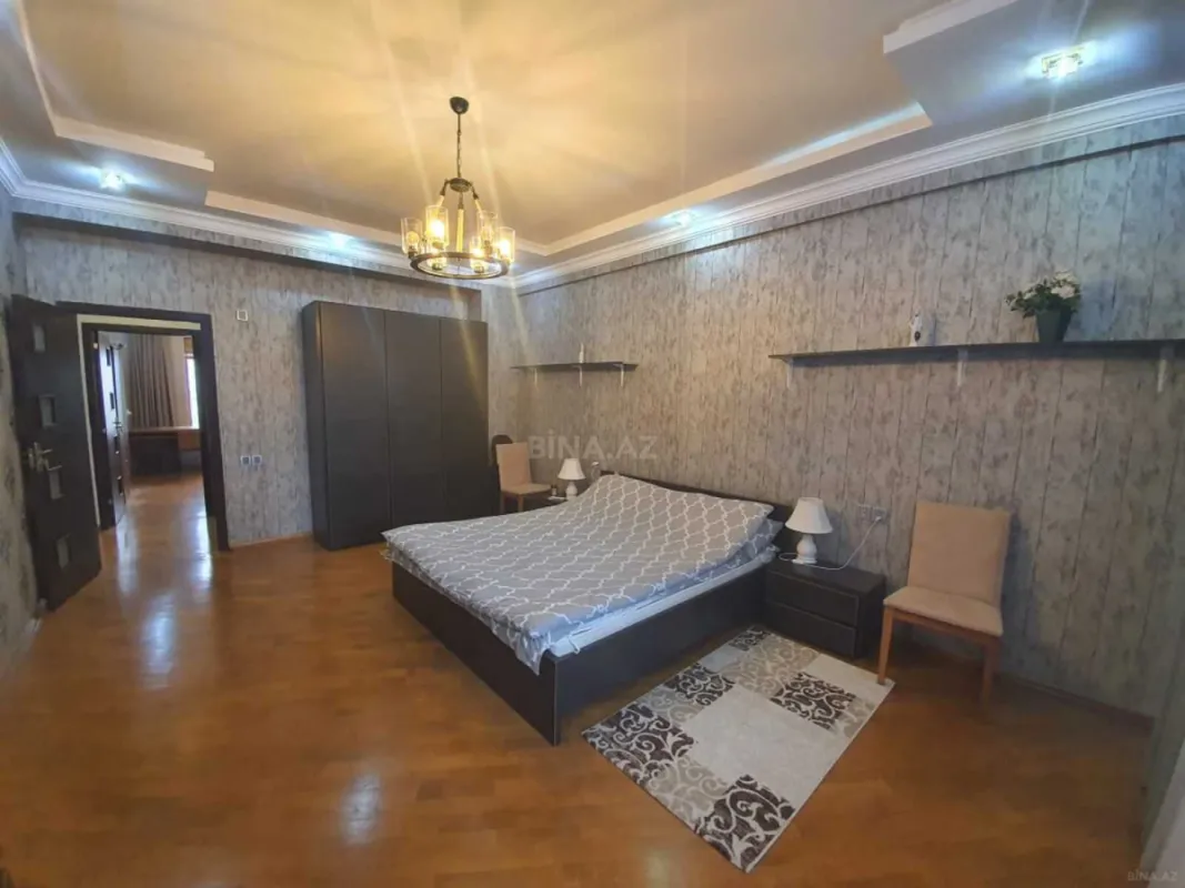 Kirayə verilir 3 otaqlı mənzil 120 m²