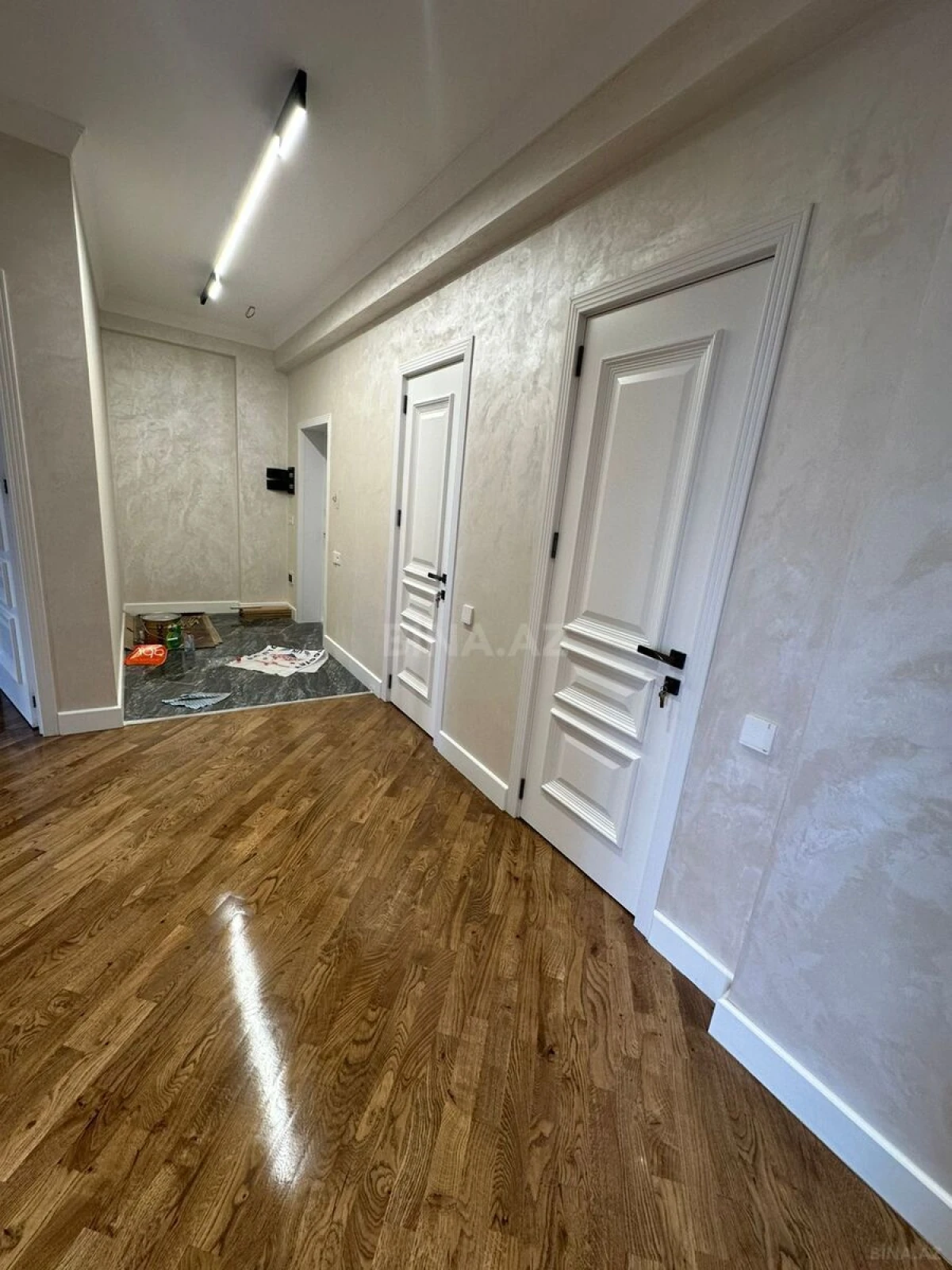 Satılır 3 otaqlı mənzil 120 m²