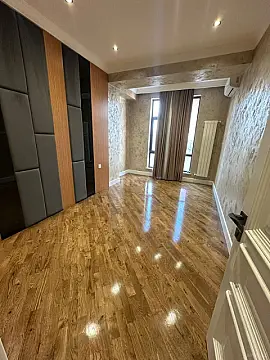 Satılır 3 otaqlı mənzil 120 m²