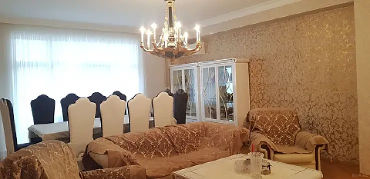 Satılır 3 otaqlı mənzil 187 m² — Bakı 3 otaq 187.00 m²