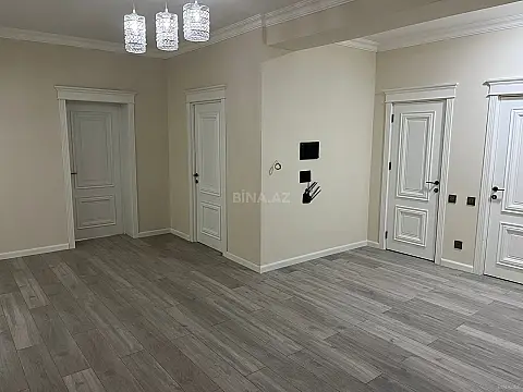 Kirayə verilir 4 otaqlı mənzil 140 m² — Bakı, İnşaatçılar 4 otaq 140.00 m²