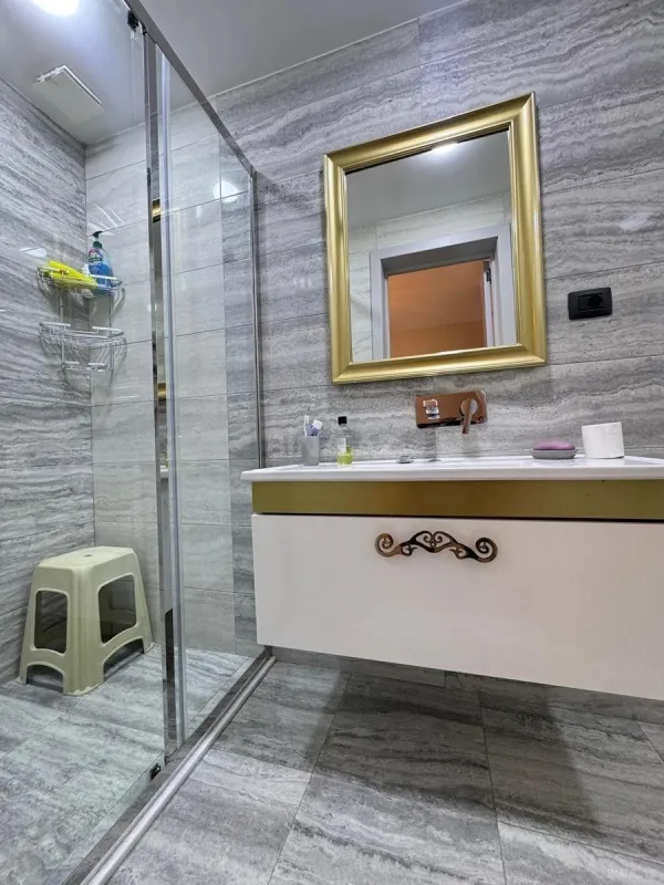 Kirayə verilir 5 otaqlı həyət evi 300 m²