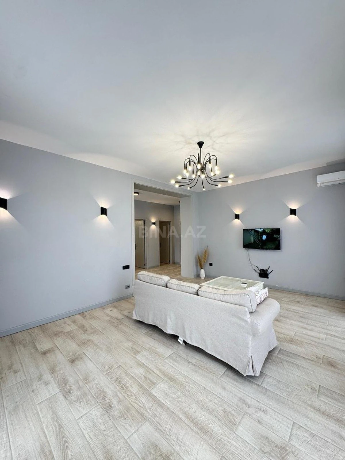 Kirayə verilir 5 otaqlı həyət evi 300 m²