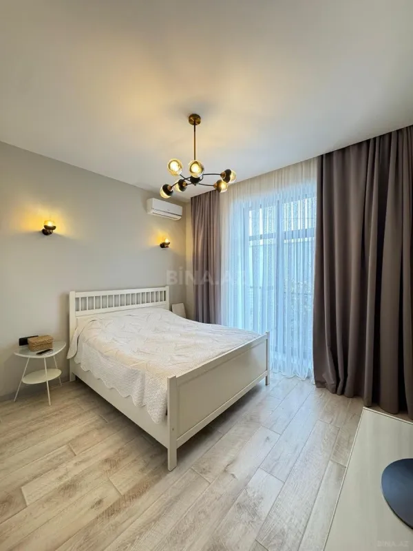 Kirayə verilir 5 otaqlı həyət evi 300 m²