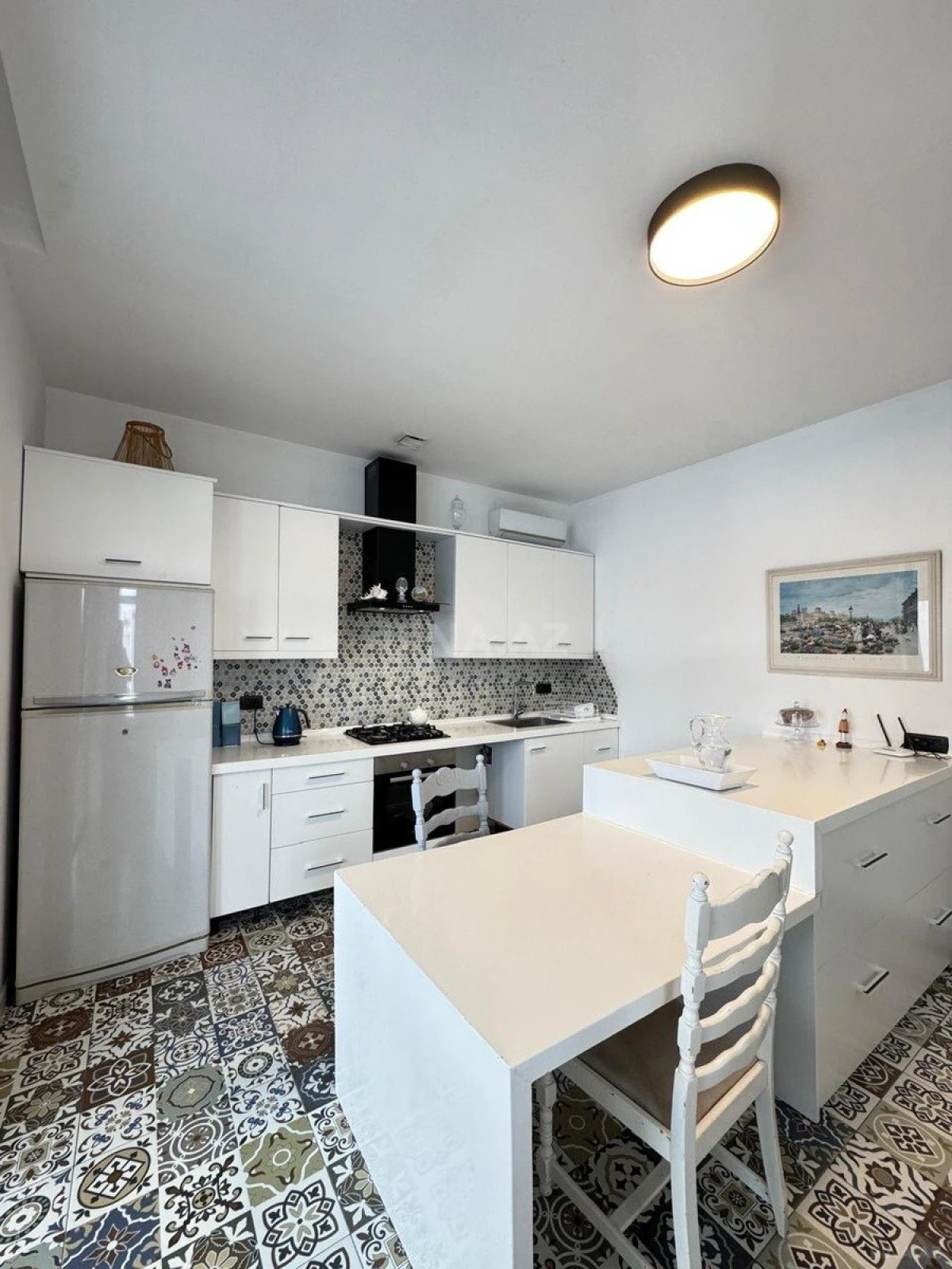 Kirayə verilir 5 otaqlı həyət evi 300 m²