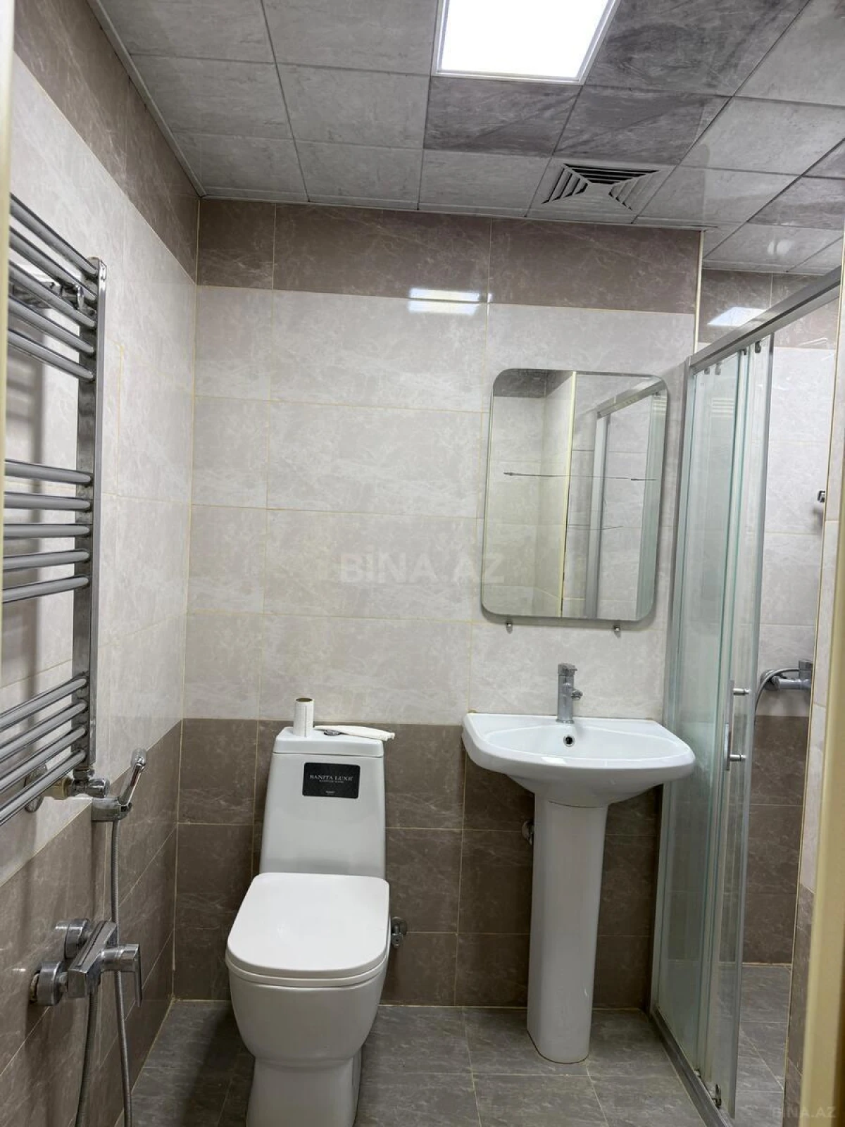 Kirayə verilir 3 otaqlı mənzil 120 m²