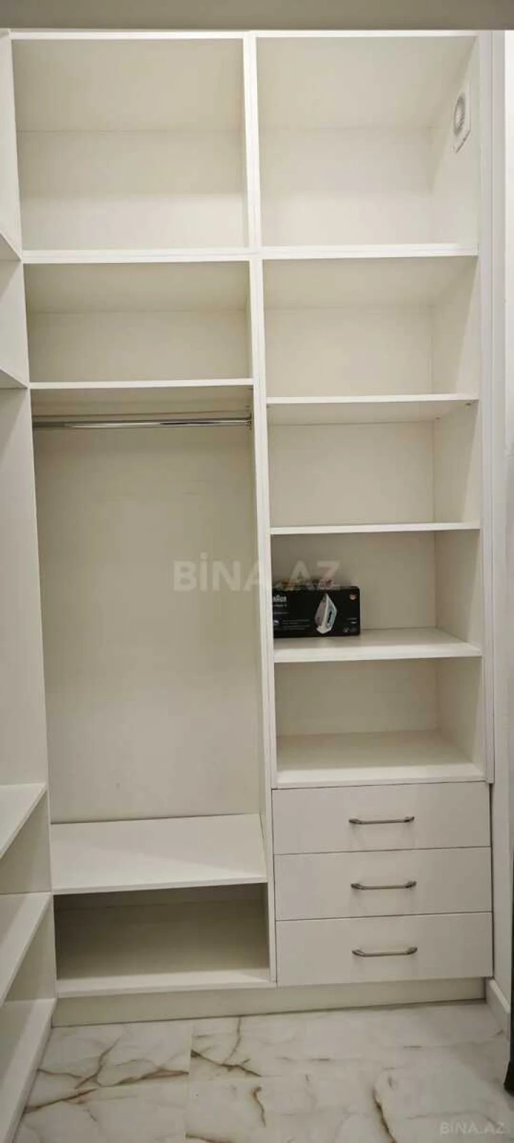 Kirayə verilir 2 otaqlı mənzil 114 m²