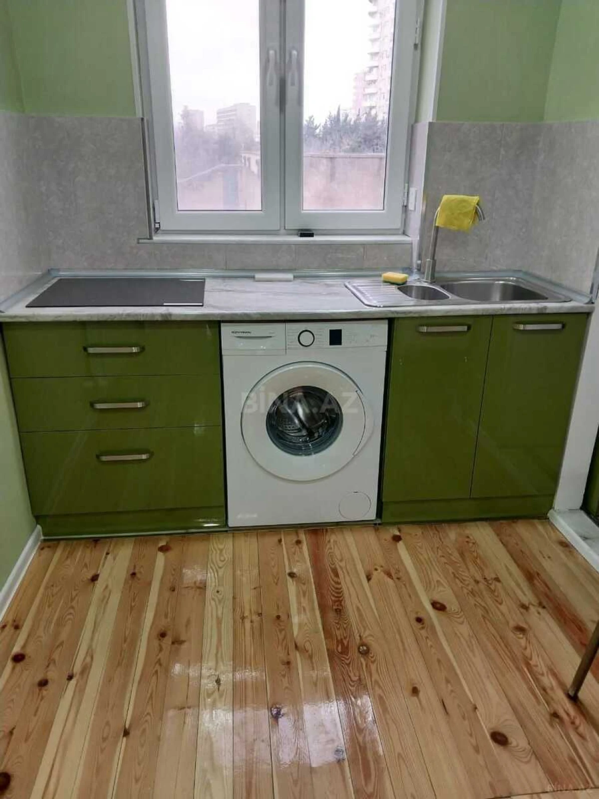 Kirayə verilir 2 otaqlı mənzil 70 m²