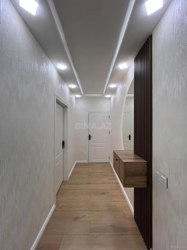 Satılır 2 otaqlı mənzil 65 m²