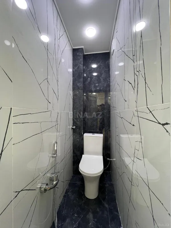 Satılır 2 otaqlı mənzil 65 m²