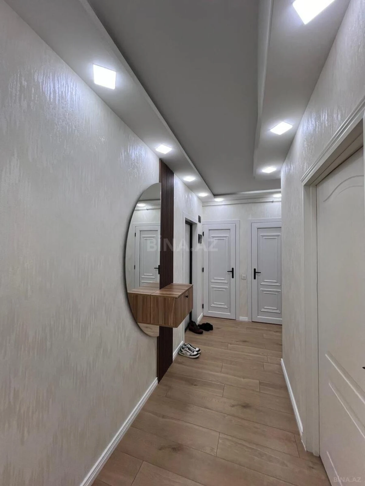 Satılır 2 otaqlı mənzil 65 m²