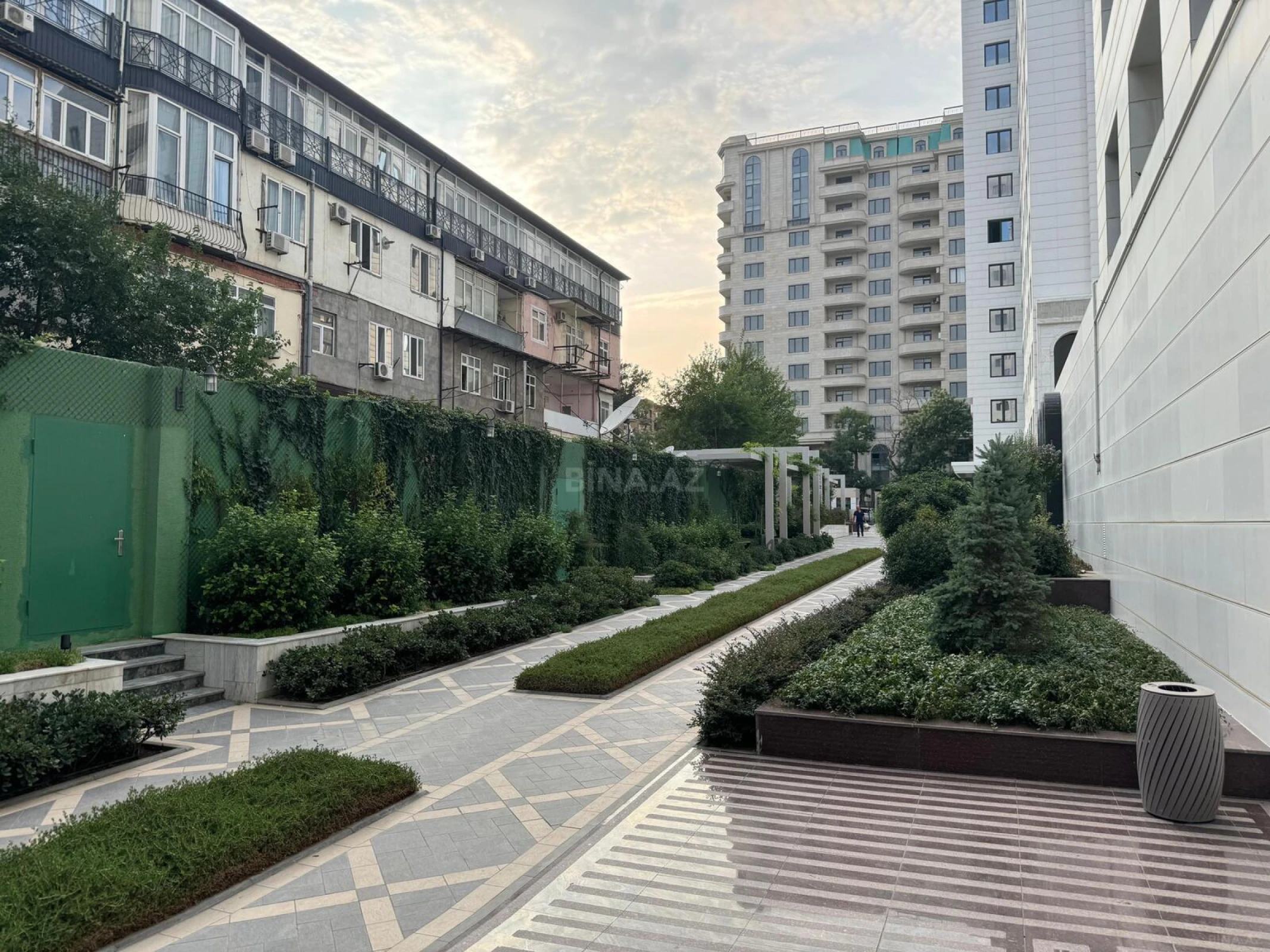 Kirayə verilir 2 otaqlı mənzil 60 m²