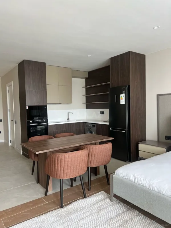 Satılır 1 otaqlı mənzil 58 m²