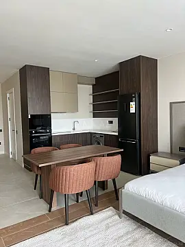 Satılır 1 otaqlı mənzil 58 m²