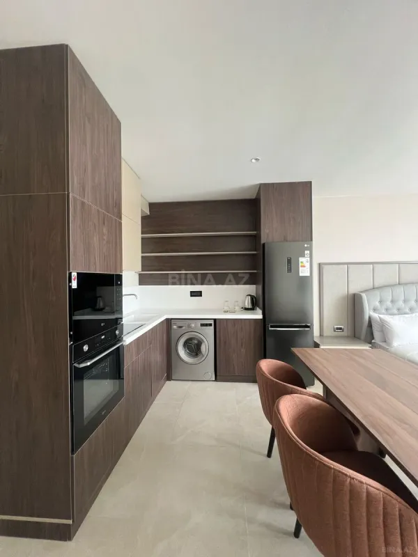 Satılır 1 otaqlı mənzil 58 m²