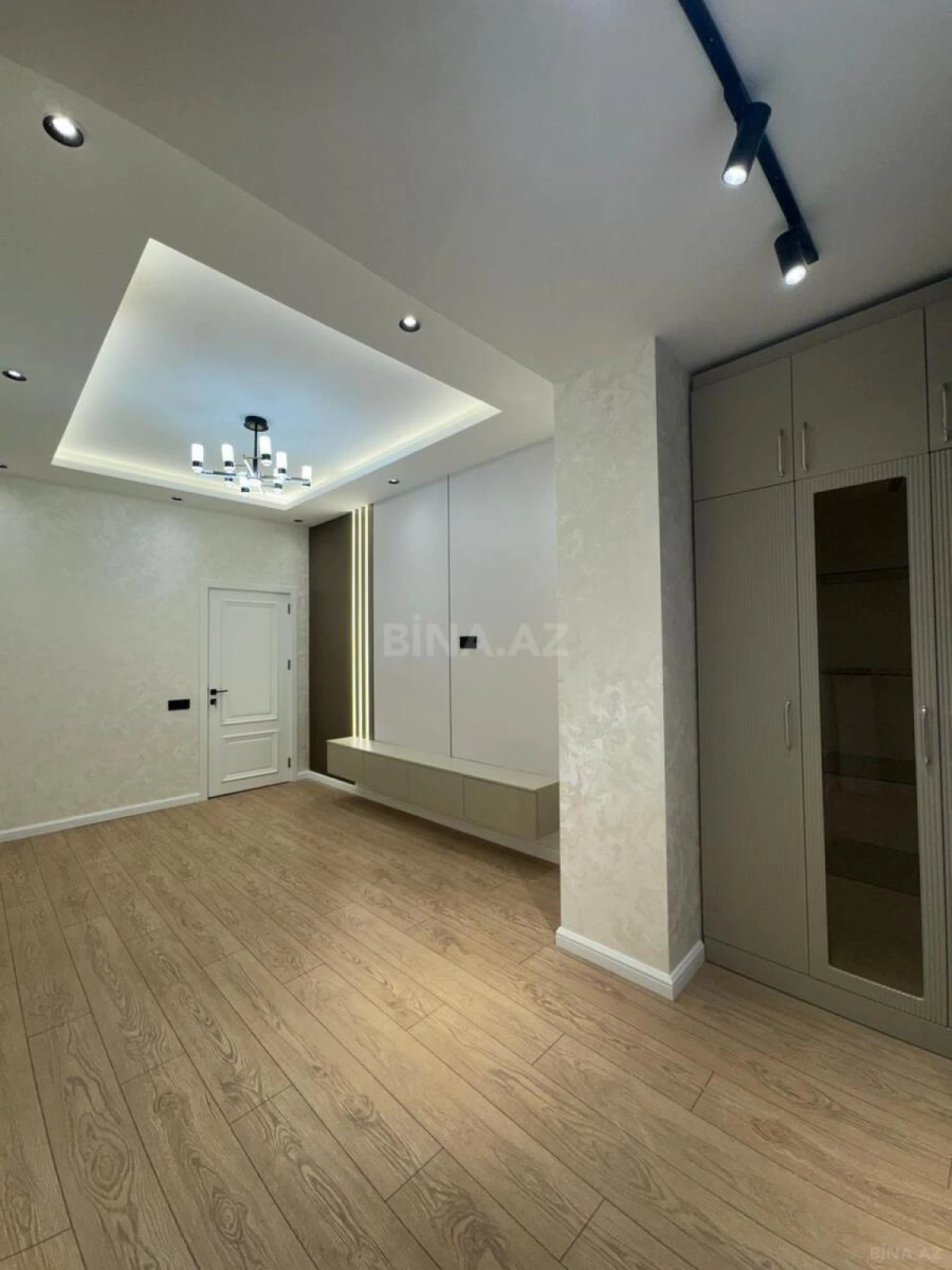 Satılır 2 otaqlı mənzil 46 m²
