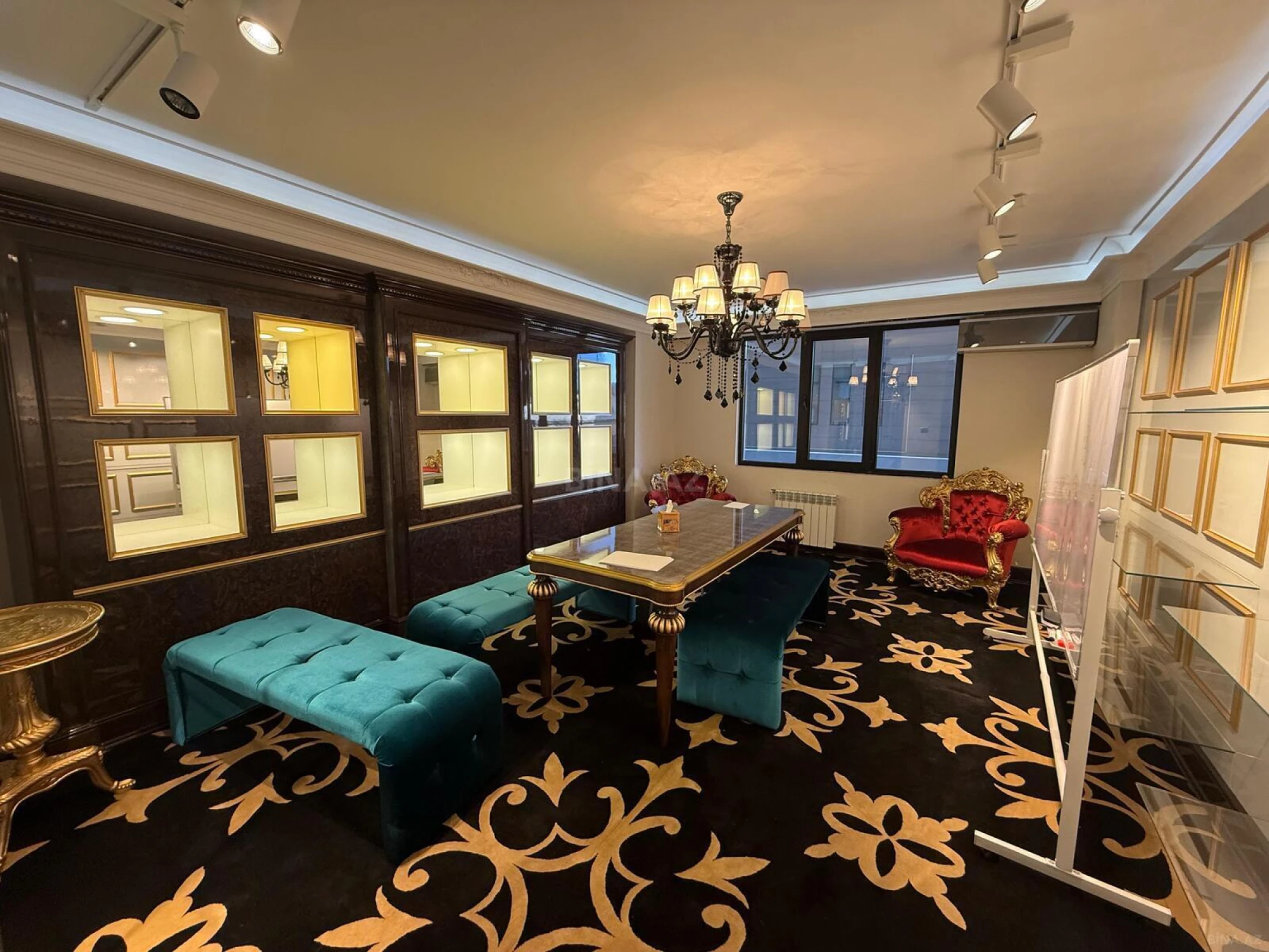 Kirayə verilir obyekt 500 m²