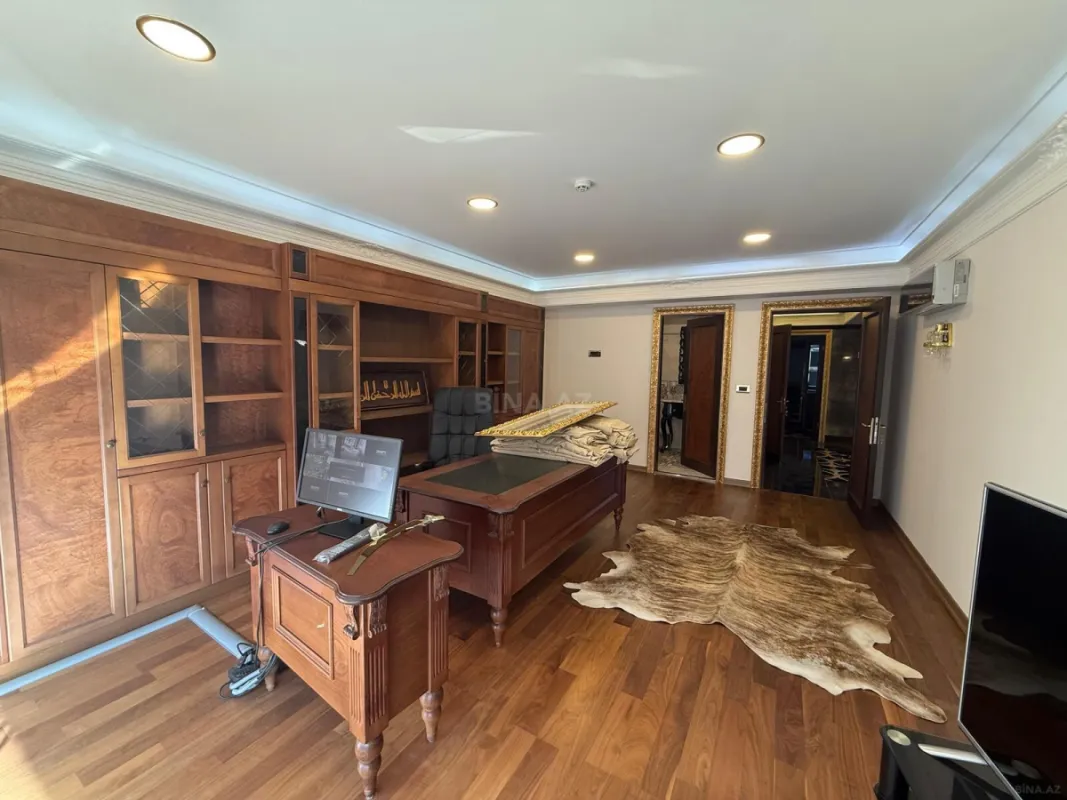 Kirayə verilir obyekt 500 m²