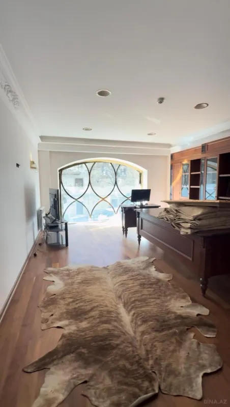 Kirayə verilir obyekt 500 m²