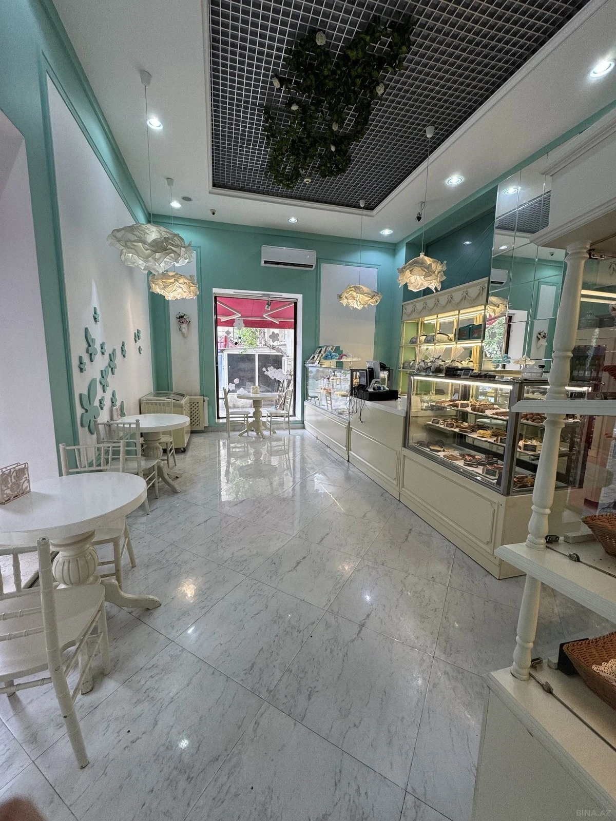 Satılır obyekt 100 m²