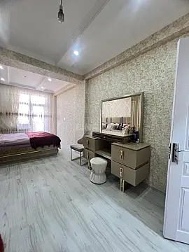 Kirayə verilir 2 otaqlı mənzil 75 m²