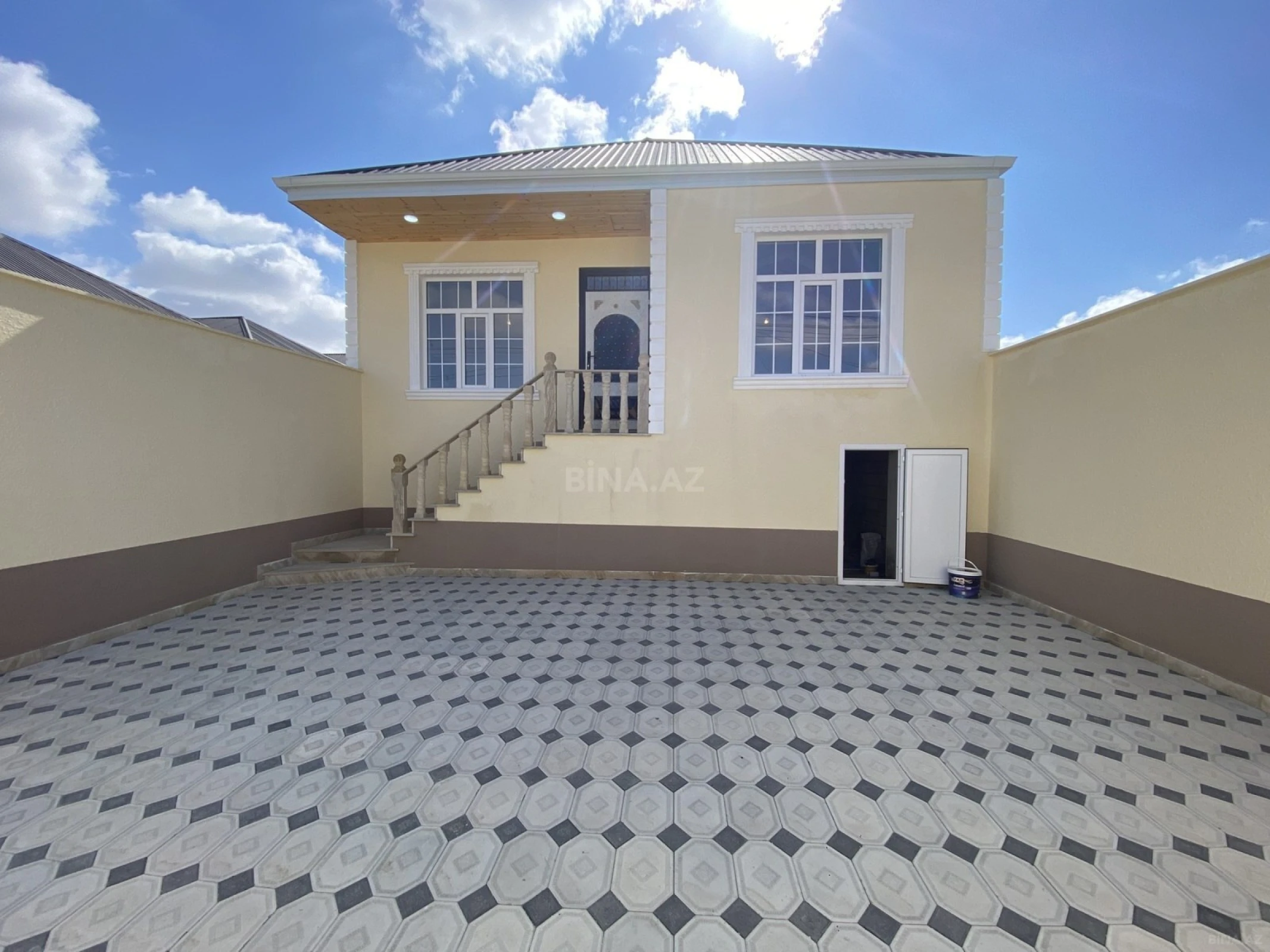 Satılır 4 otaqlı həyət evi 110 m²