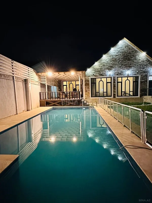 Kirayə verilir 4 otaqlı həyət evi 240 m²