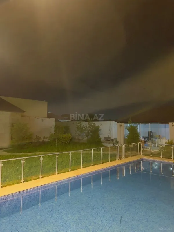 Kirayə verilir 4 otaqlı həyət evi 240 m²