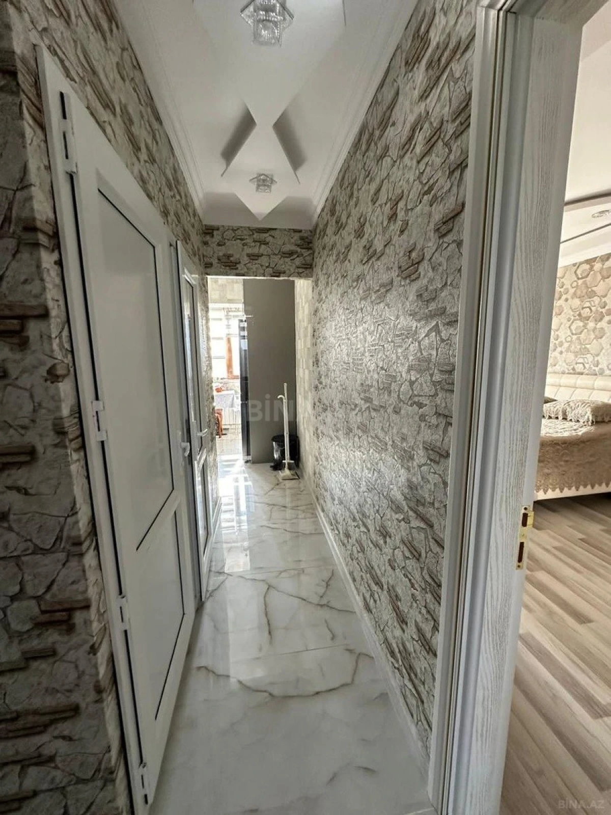Satılır 3 otaqlı mənzil 85 m²