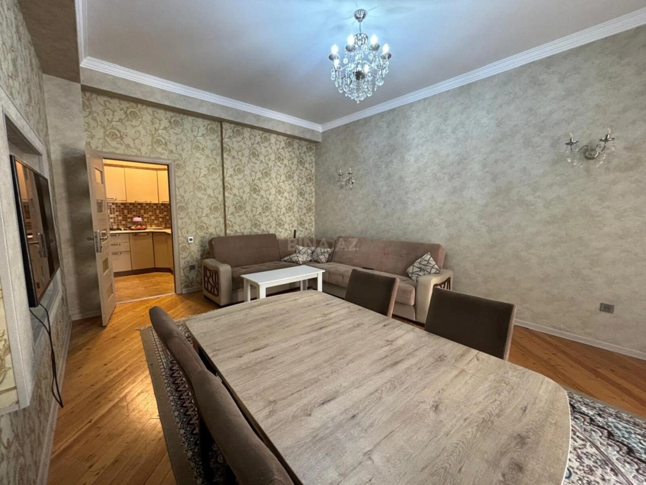 Kirayə verilir 2 otaqlı mənzil 54 m²