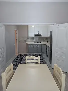 Kirayə verilir 2 otaqlı mənzil 80 m²