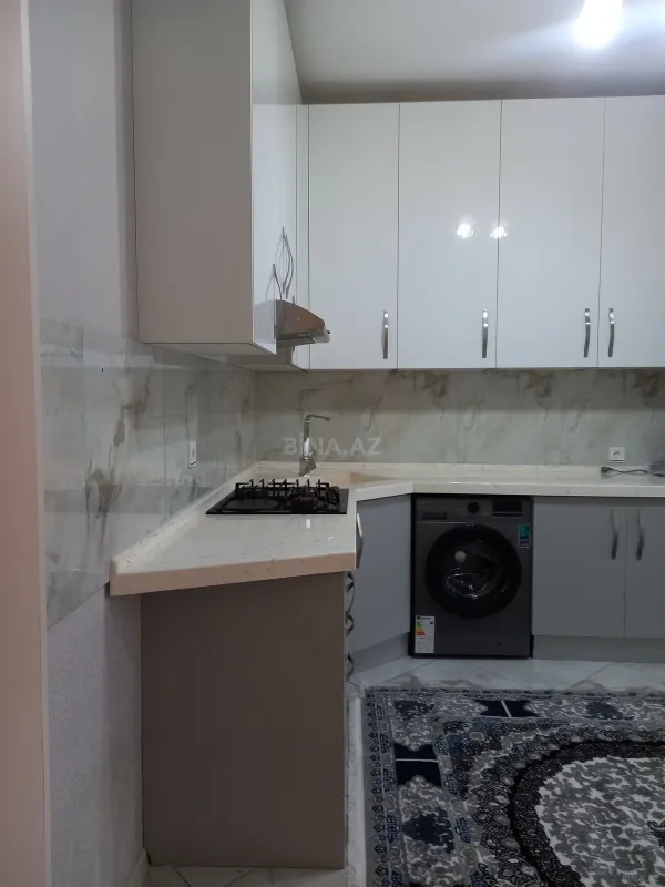 Kirayə verilir 2 otaqlı mənzil 80 m²