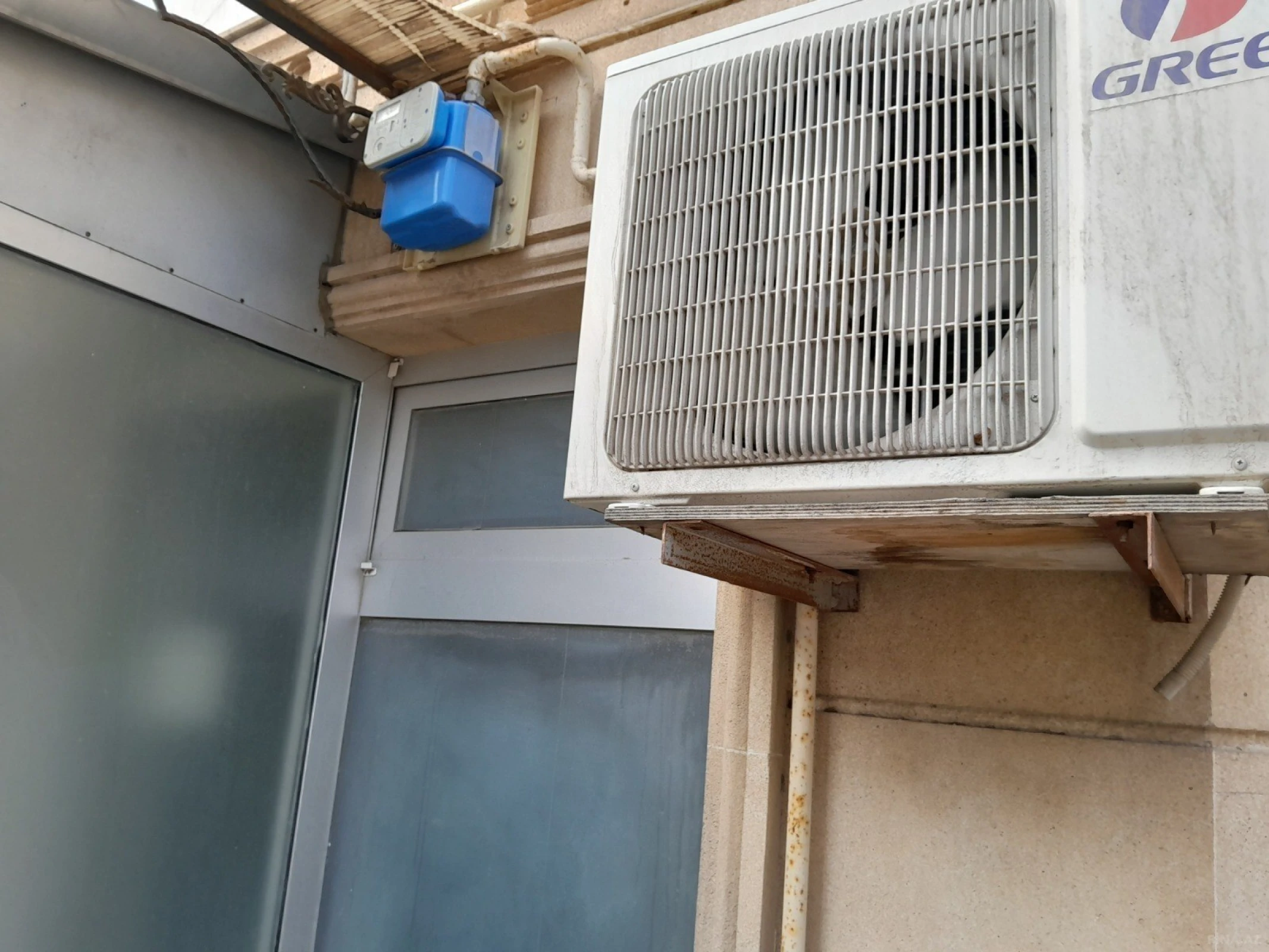 Kirayə verilir 2 otaqlı ofis 35 m²