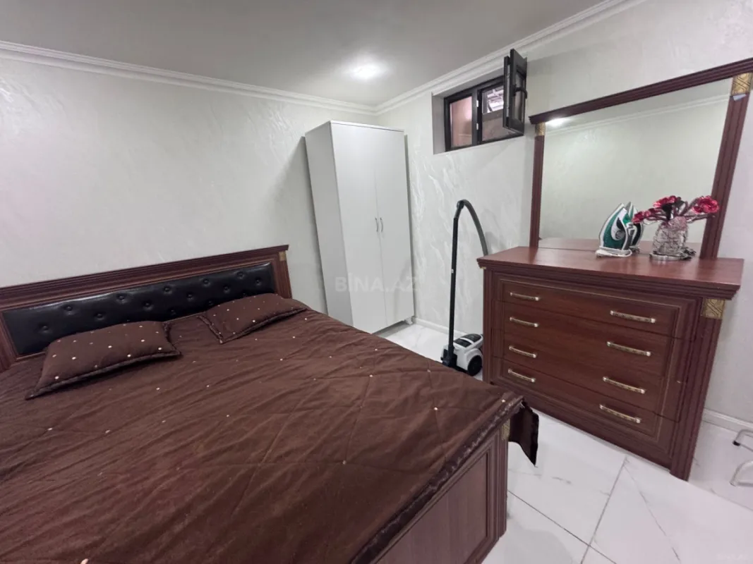 Kirayə verilir 2 otaqlı həyət evi 75 m²