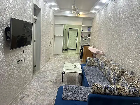 Satılır 3 otaqlı mənzil 115 m²