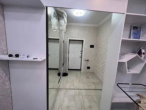 Satılır 3 otaqlı mənzil 115 m²