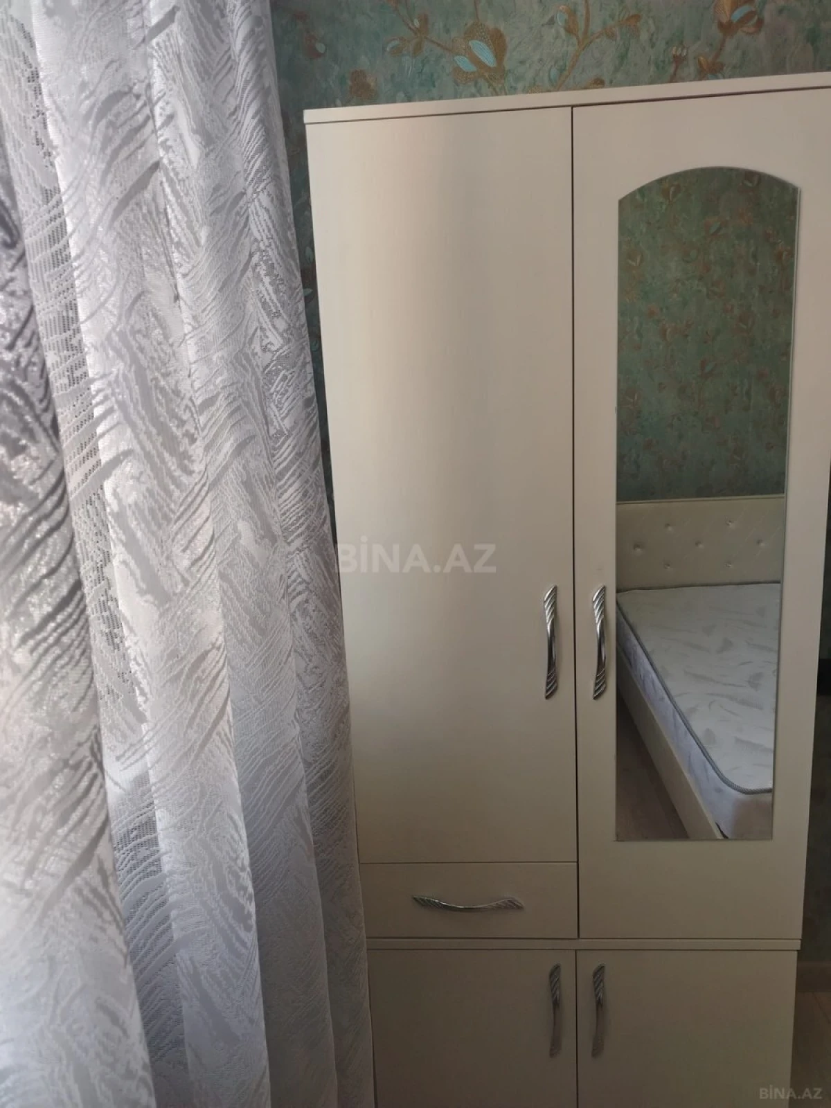 Kirayə verilir 2 otaqlı mənzil 45 m²