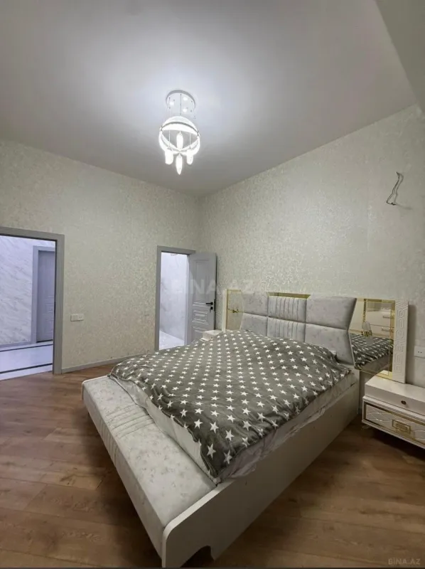 Kirayə verilir 4 otaqlı həyət evi 240 m²