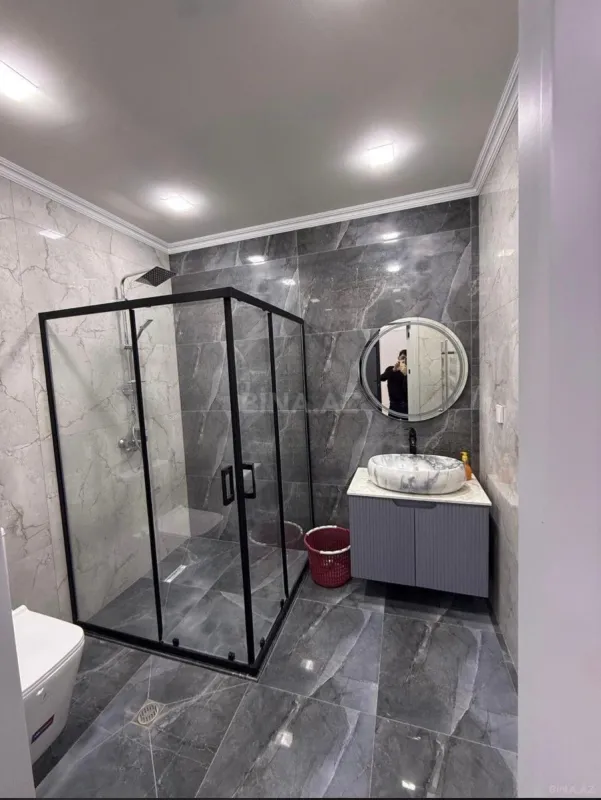 Kirayə verilir 4 otaqlı həyət evi 240 m²