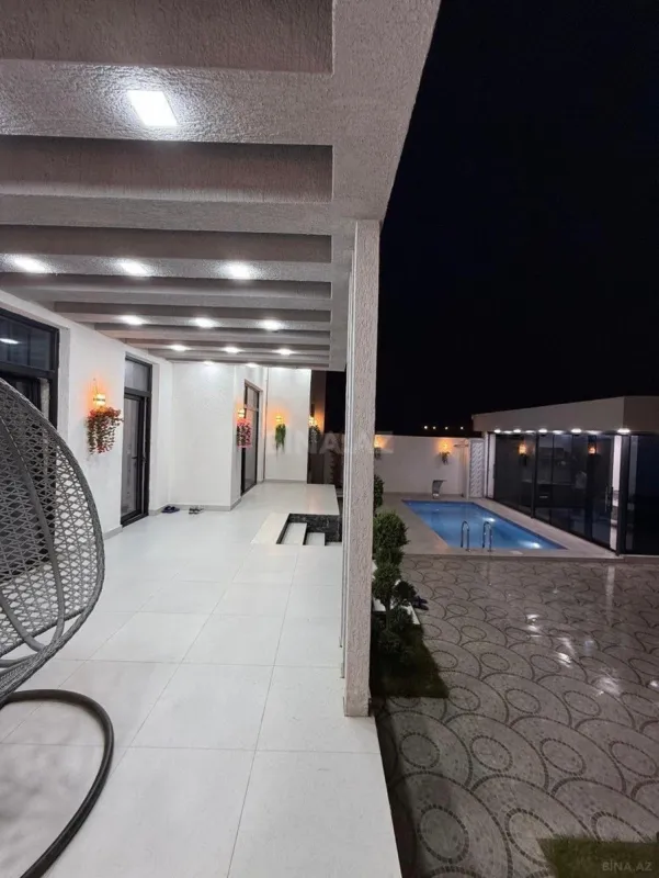 Kirayə verilir 4 otaqlı həyət evi 240 m²
