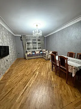 Kirayə verilir 4 otaqlı mənzil 110 m² — Bakı, Nərimanov 4 otaq 110.00 m²