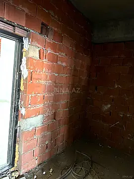 Satılır 3 otaqlı mənzil 109 m²