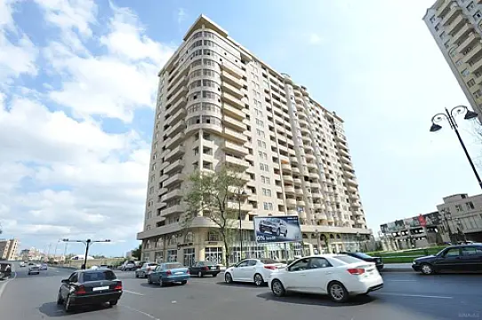 Kirayə verilir 2 otaqlı mənzil 60 m² — Bakı, Nərimanov 2 otaq 60.00 m²