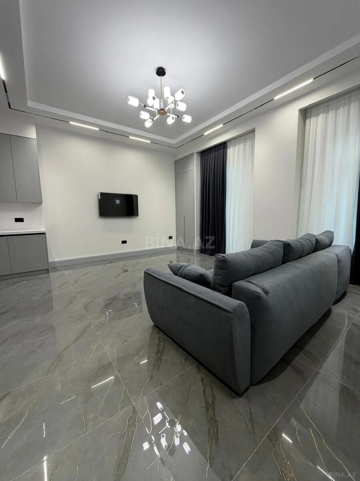 Kirayə verilir 2 otaqlı mənzil 61.5 m²