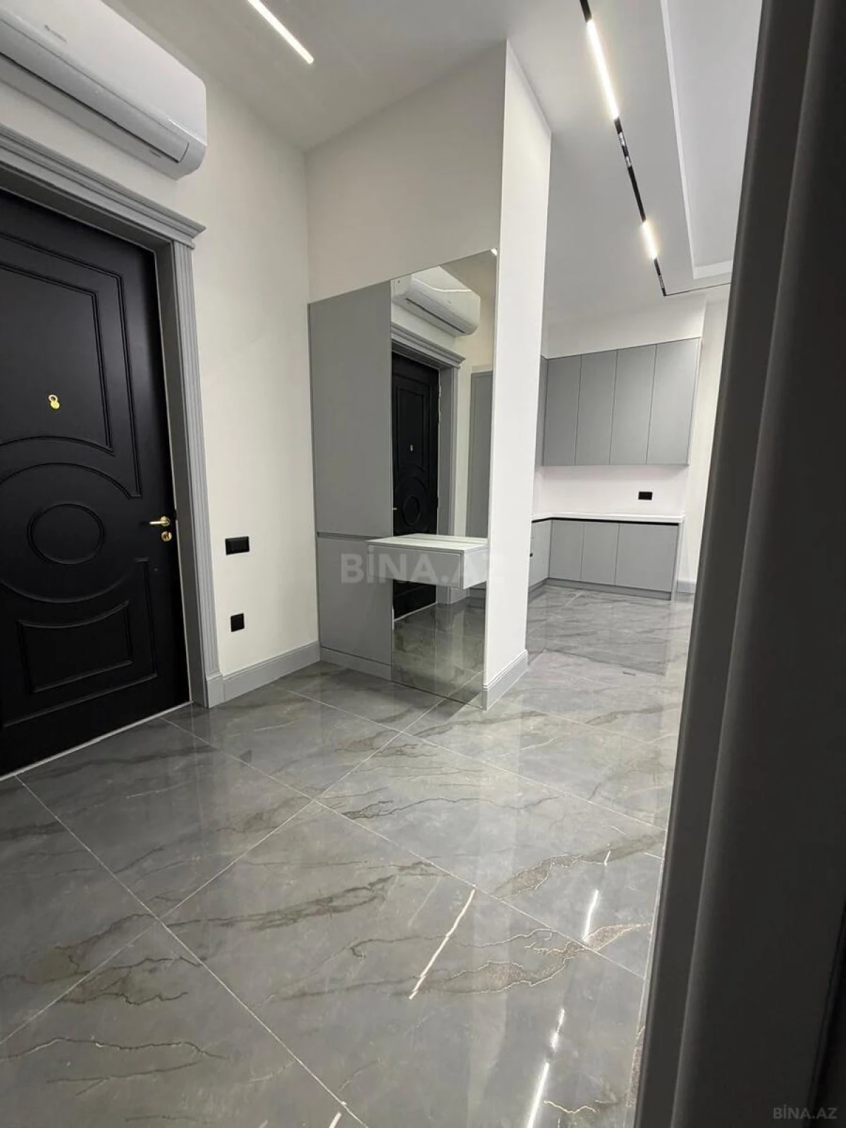Kirayə verilir 2 otaqlı mənzil 61.5 m²