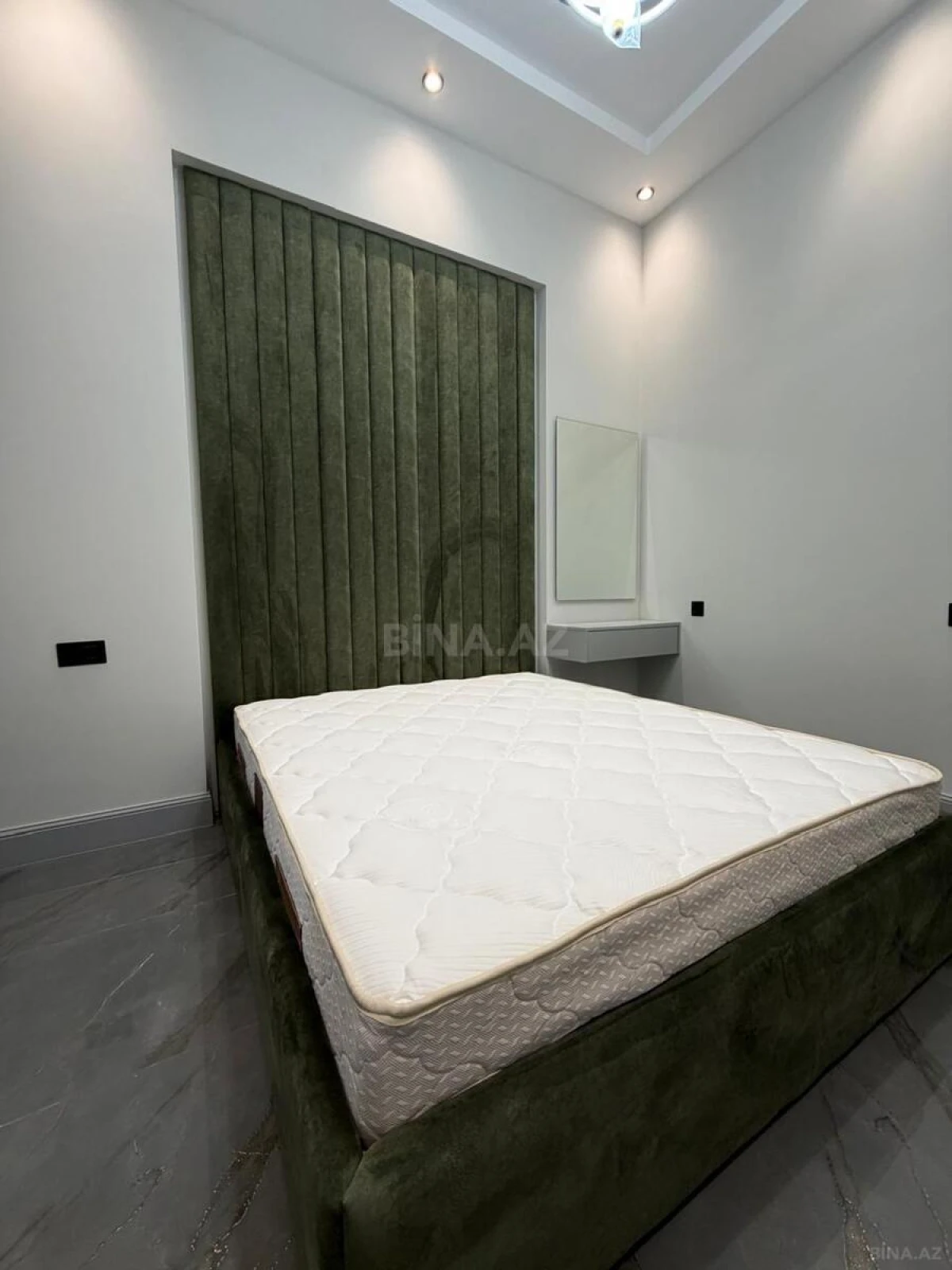 Kirayə verilir 2 otaqlı mənzil 61.5 m²