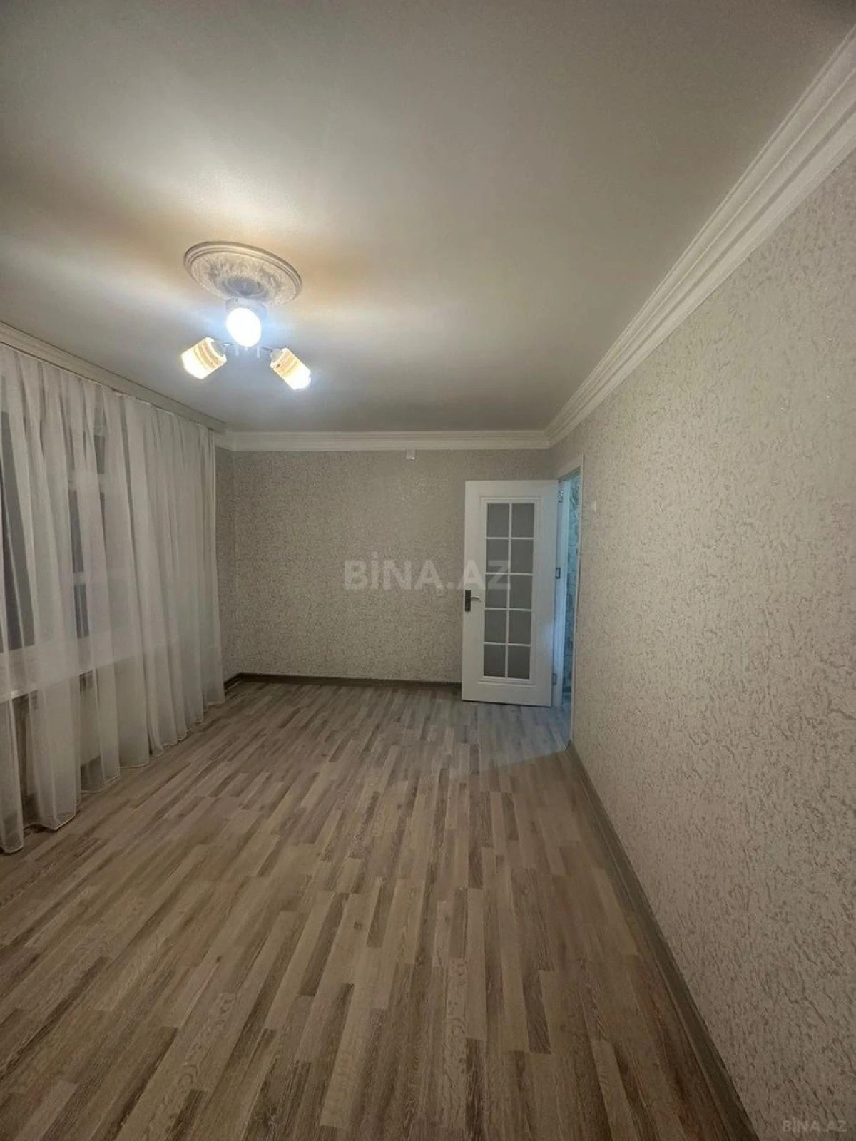Satılır 1 otaqlı mənzil 35 m²