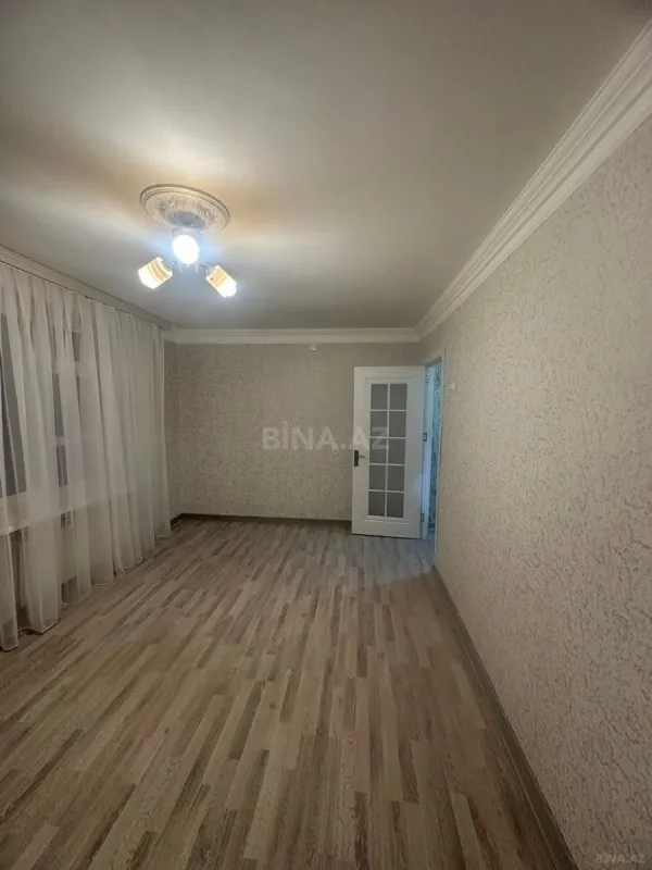 Satılır 1 otaqlı mənzil 35 m²